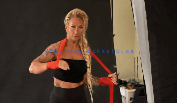 女士健身运动动作摄影视频教程(图3)