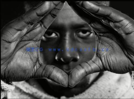 人像拍摄幕后照明设置及PS后期修饰处理视频教程(图3)